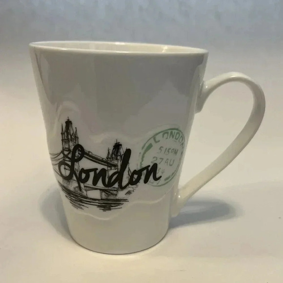 NEW London Tower Bridge Print & Passport Stamp Accent Souvenir Mug - Picture 5 of 6